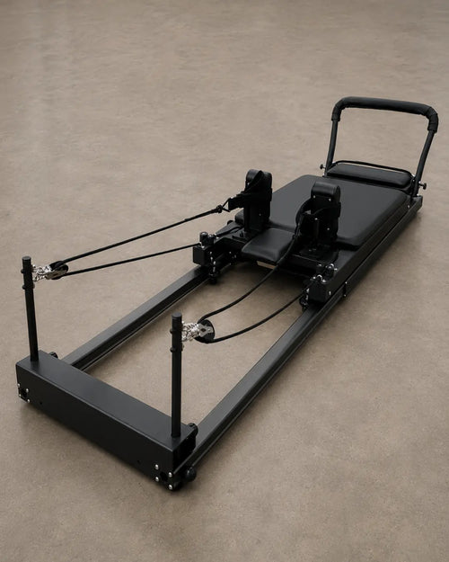 Reformer Pilates telescopico per casa con struttura scorrevole compatta